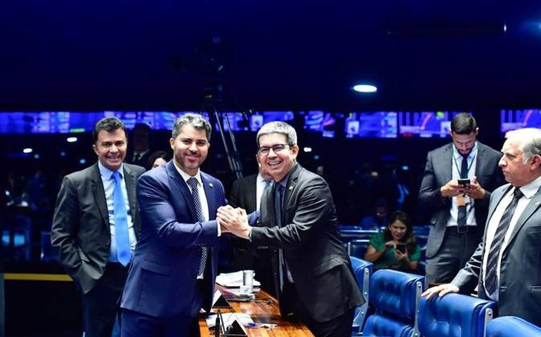Senado aprova inclusão de servidores dos ex-territórios nos quadros da União