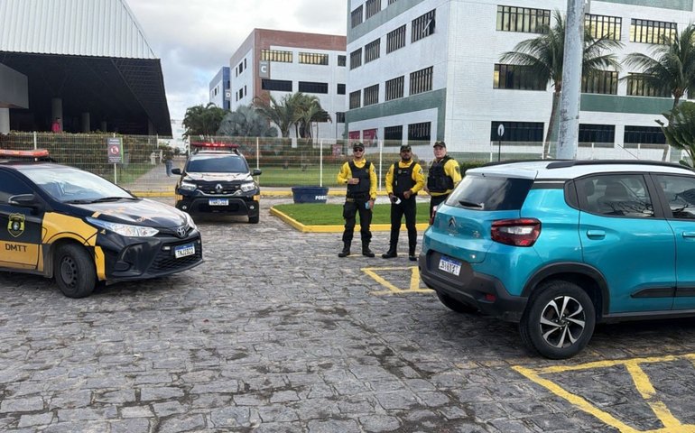 DMTT intensifica fiscalização em universidade e reduz irregularidades em vagas especiais