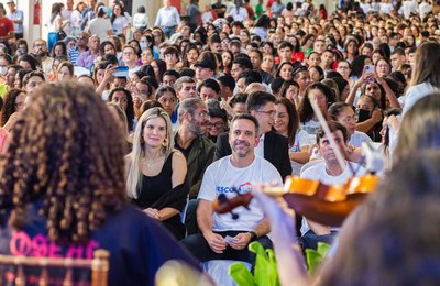 Governador anuncia novidades para a Educação e reafirma programas de incentivo