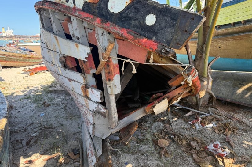 Prefeitura vai retirar embarcações e objetos abandonados no Centro Pesqueiro do Jaraguá