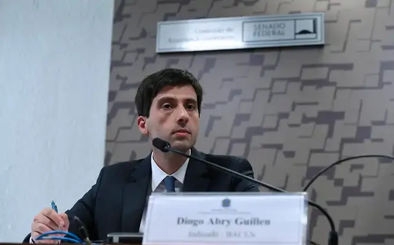 PIB brasileiro está acima da linha de tendência e com alguma aceleração na ponta, diz Guillen