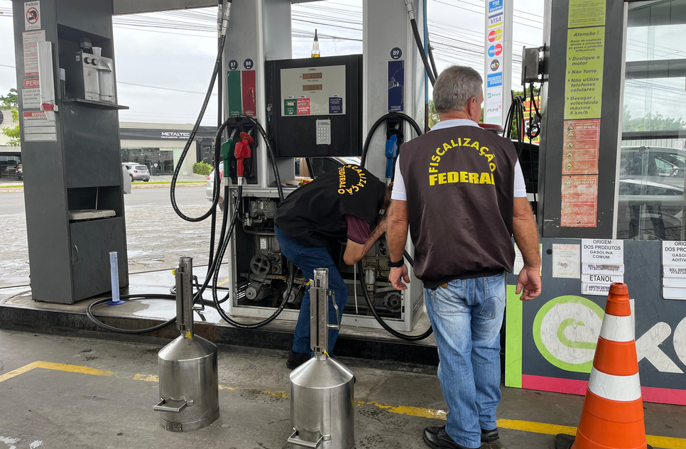 posto fraude / Foto: Reprodução/ Foto: Gabriel Ribeiro