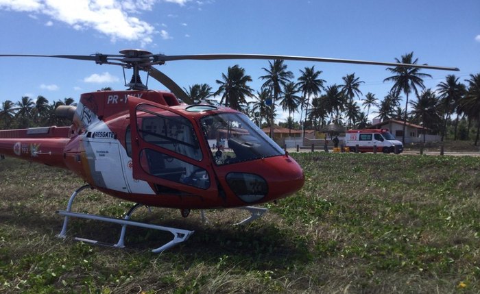 Homem foi resgatado pelo helicóptero da Samu