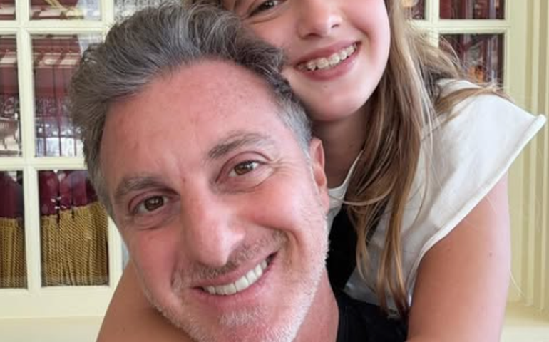Luciano Huck celebra aniversário da filha
