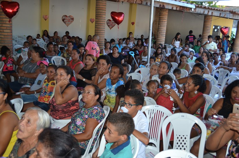 Deputada Thaise Guedes promove festas em alusão ao Dia das Mães
