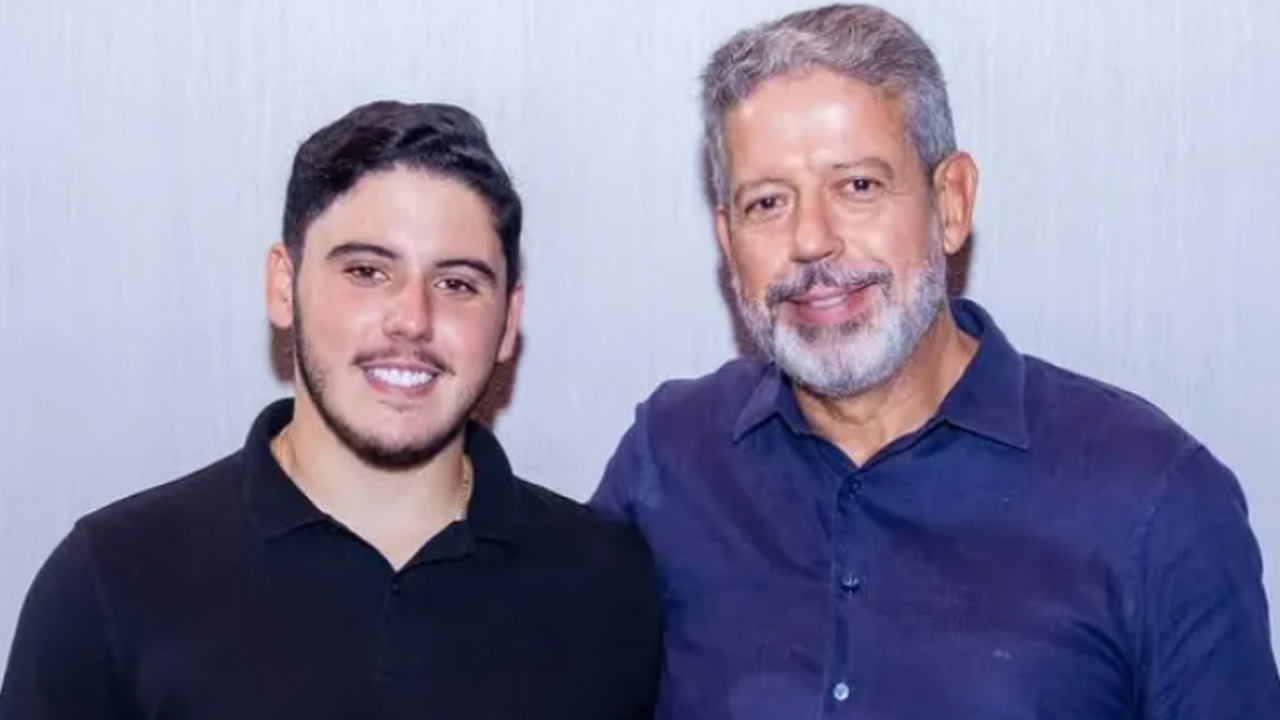 Na certeza do Senado, Lira aposta no filho para manter vaga da família na Câmara dos Deputados