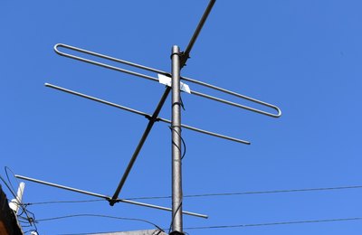 Equatorial Alagoas reforça cuidados com a instalação de antenas próximas à rede elétrica