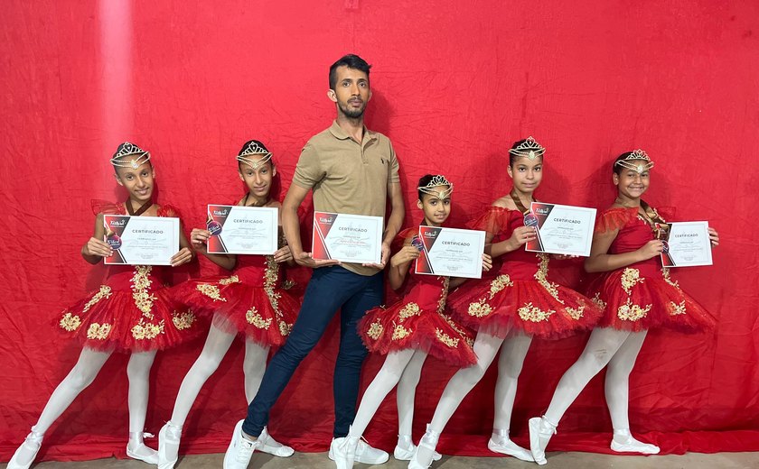Ballet do CRAS de Santana do Mundaú participa de Festival de Dança