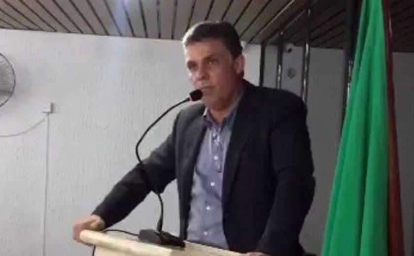 [VÍDEO] Cristiano Ramos ao prefeito imperador sobre a privatização da Saúde: &#8220;Não sepulte sua história&#8221;