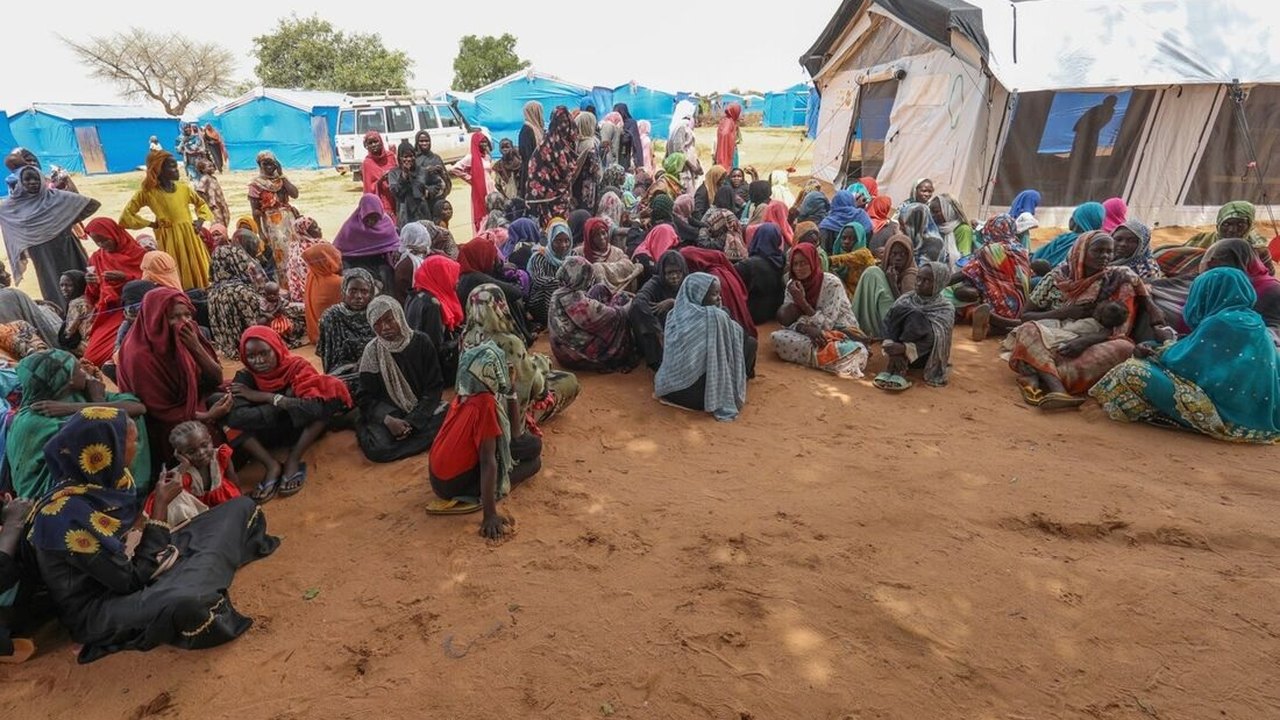 Guerra e fome ameaçam 'destruir' o Sudão, em conflito há mais de quatro meses, alerta ONU
