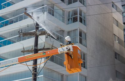 Equatorial realiza lavagem de rede em regiões litorâneas da capital e interior de Alagoas