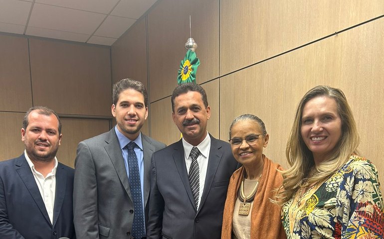 Em Brasília: Marlan Ferreira busca  soluções eficientes para gestão de resíduos sólidos