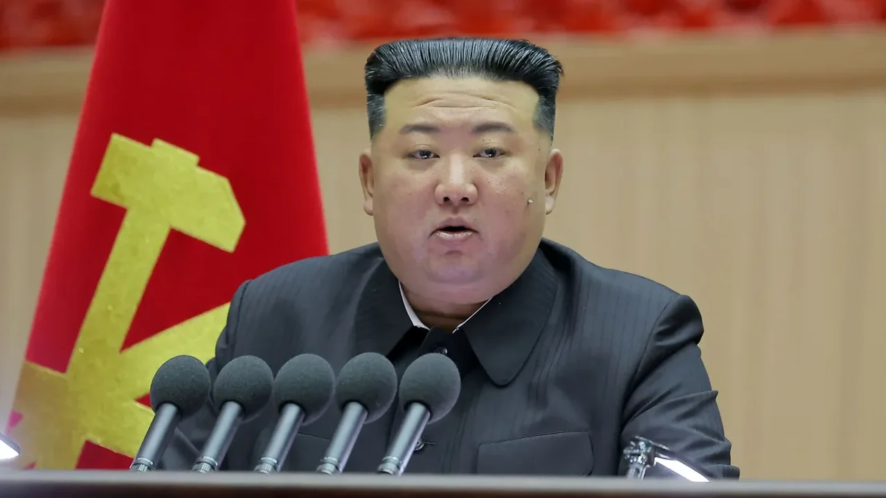 Proibição a K-Pop, óculos escuros e vestido de noiva: Coreia do Sul acusa Pyongyang de intensificar 'cruzada cultural'
