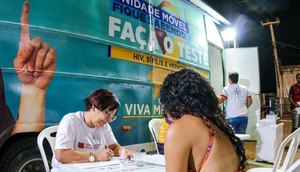 Unidade móvel oferta testes rápidos de HIV e hepatites em Aracaju nesta sexta-feira