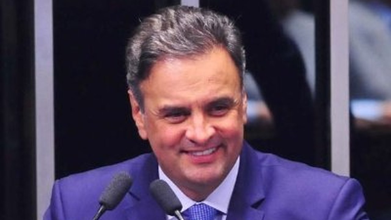 Aécio retoma conversas para disputa ao Senado de Minas Gerais após apelo de PDT e PSDB