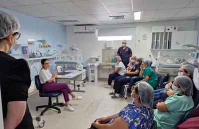 Outubro Azul e Rosa promove reflexão sobre perda gestacional e luto perinatal na Santa Mônica