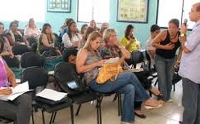 CIR : Gestores da Saúde discutem situação do hospital de Santana do Ipanema