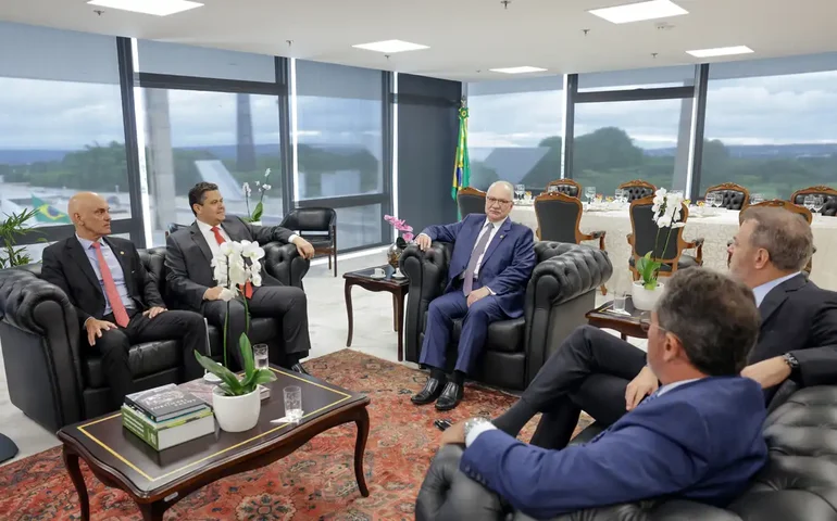 Penduricalhos: STF e Congresso fecham acordo para regra de transição