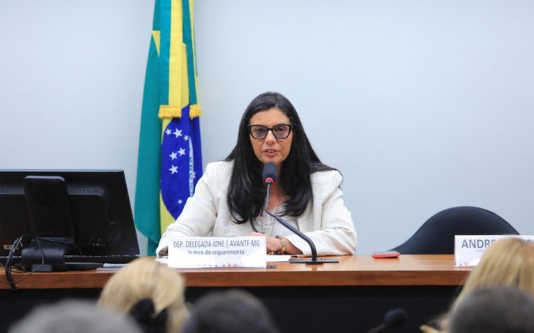 Comissão aprova projeto que facilita concessão de medida protetiva em caso de risco para criança ou adolescente