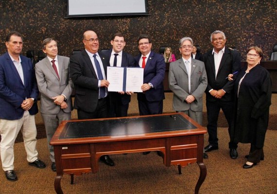 Santana do Ipanema e outros seis municípios aderem ao Moradia Legal VI