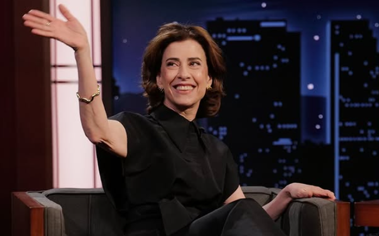 Fernanda Torres é capa da 'Cultured': 'Em mundo de banalidades hollywoodianas, ela é autêntica'