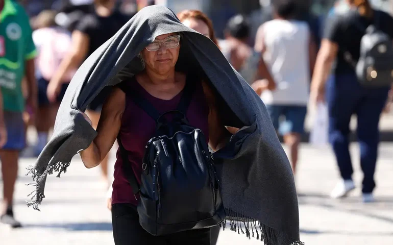 Temperatura pode ficar acima de 40 graus no Rio de Janeiro