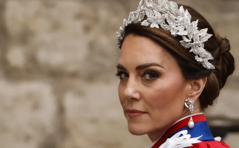 Kate Middleton é hospitalizada para uma cirurgia abdominal