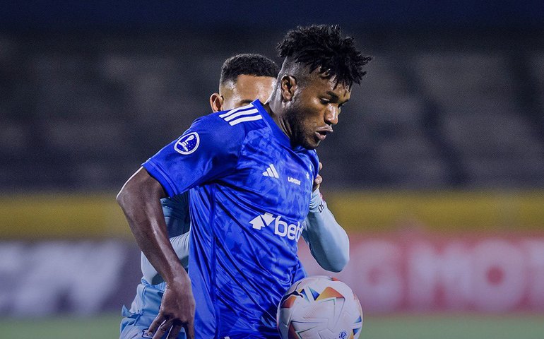 Cruzeiro anuncia demissão do técnico Larcamón