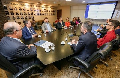 TJAL lança sistema para advogados marcarem atendimentos com juízes