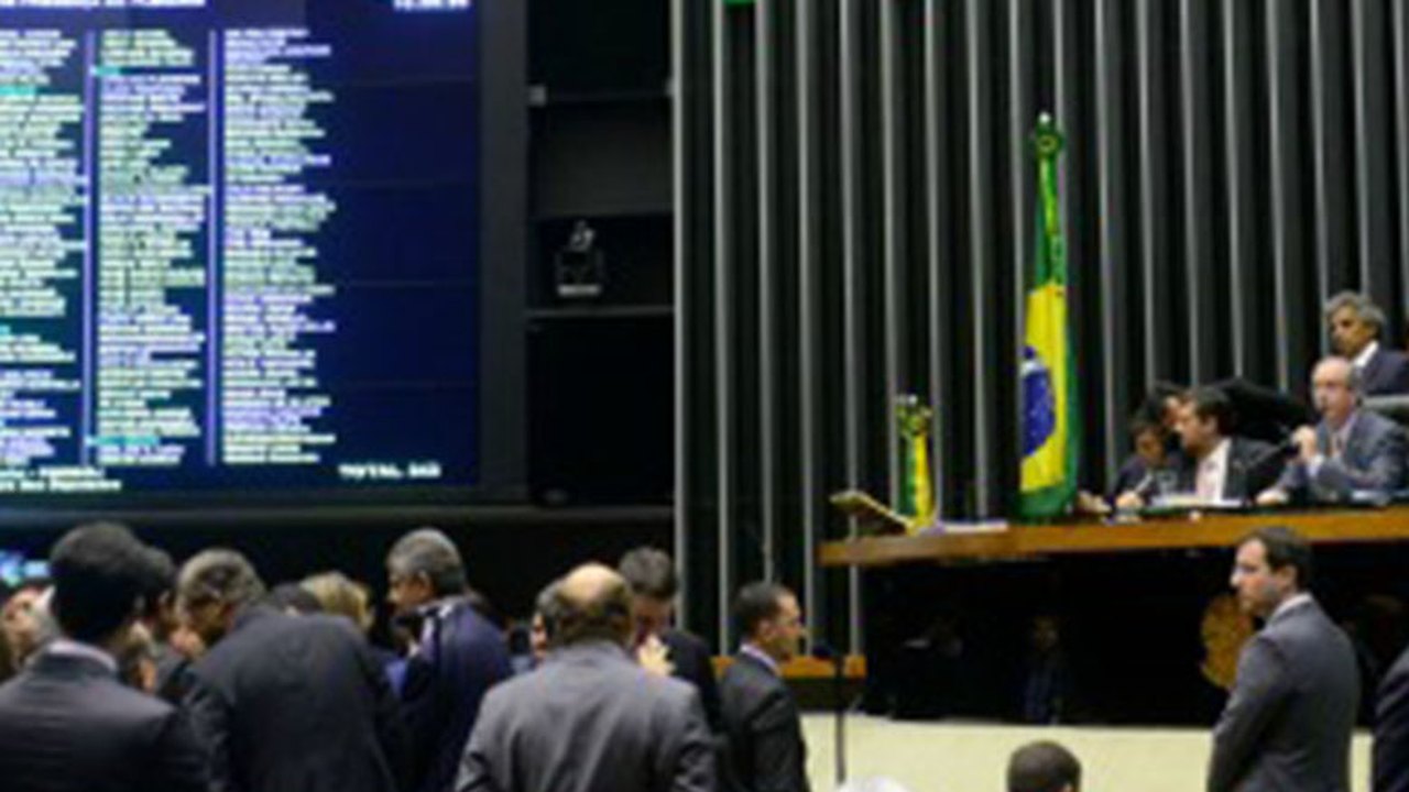 Câmara confirma regras para financiamento privado