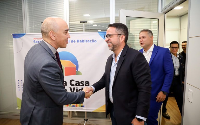 Governador busca apoio para construção de mais 4 mil moradias do Minha Casa Minha Vida em Alagoas