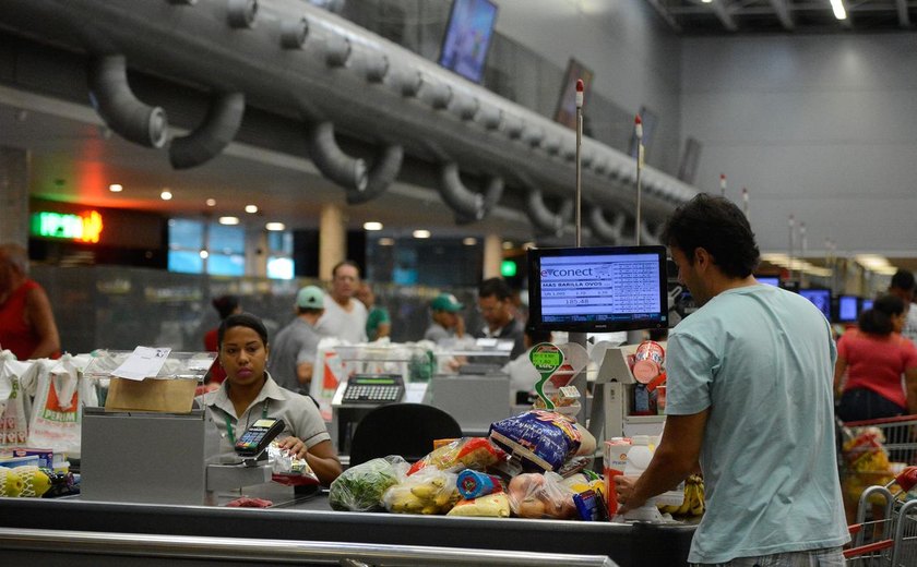 Cesta básica fica 1,15% mais cara em outubro na capital paulista