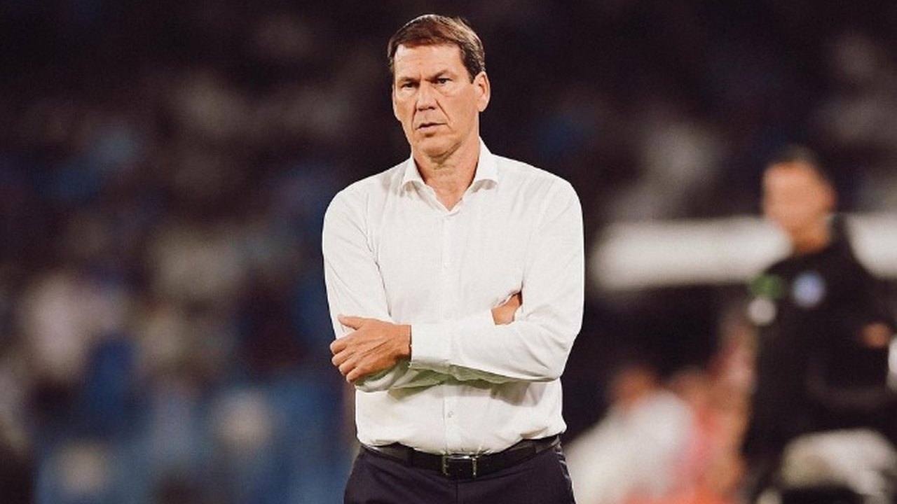 Napoli demite Rudi Garcia e contrata Walter Mazzarri como novo técnico