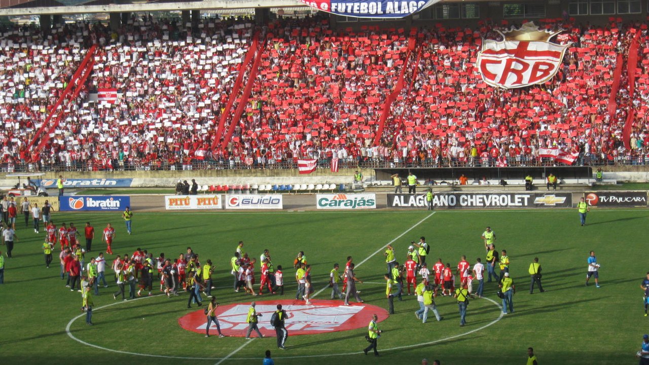 CRB baixa preço dos ingressos para lotar o Rei Pelé, no jogo diante do Ceará