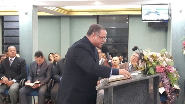 Pr Orisvaldo ministra em Aracaju