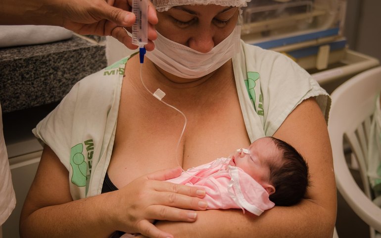 Novembro Roxo: Santa Mônica é referência para os cuidados com bebês prematuros