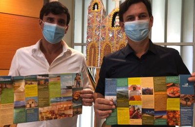 Sedetur entrega guia de bolso turístico de Coruripe