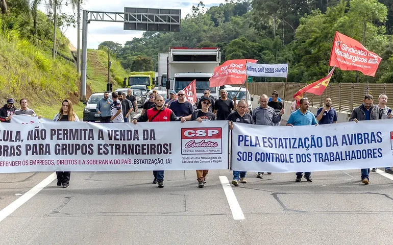 Sindicalização de trabalhadores volta a crescer após anos de queda