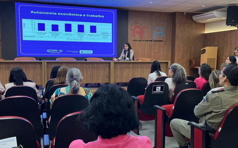 Semu fortalece diálogo com municípios e impulsiona políticas públicas para mulheres em Alagoas