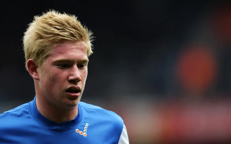 De Bruyne celebra bom retorno no City e garante estar bem fisicamente: 'Não poderia pedir mais'