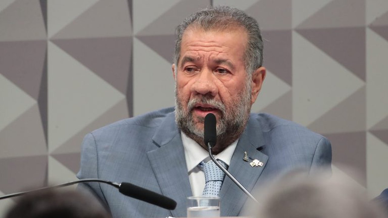 Carlos Lupi: Trump é o grande mal da sociedade moderna e Lula pode ser a antítese