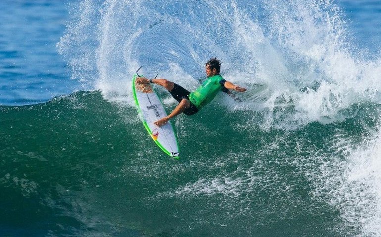 João Chianca está fora das duas primeiras etapa do Circuito Mundial de Surfe