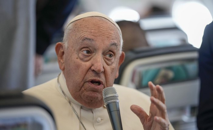 Rússia e Ucrânia, nações irmãs e vizinhas, diz papa Francisco à Sputnik em entrevista inédita Rússia e Ucrânia, nações irmãs e vizinhas, diz papa Francisco à Sputnik em entrevista inédita