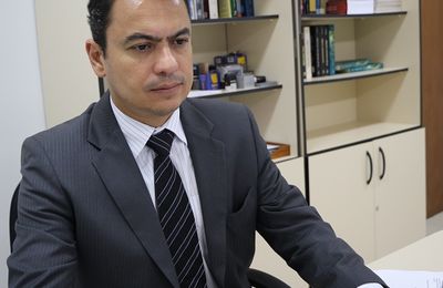 MP vê inconstitucionalidade em lei que proíbe o Uber em Maceió