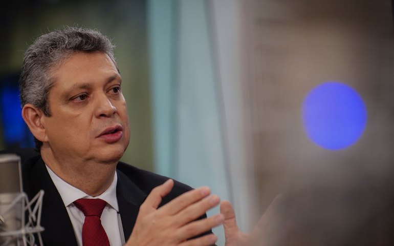 Movimentos sociais cobram mudança nos cortes de gastos que afetam BPC