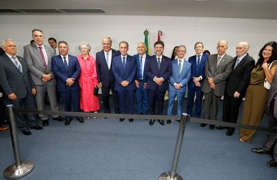 Celyrio Adamastor prestigia posse de Fábio Bittencourt como governador de AL