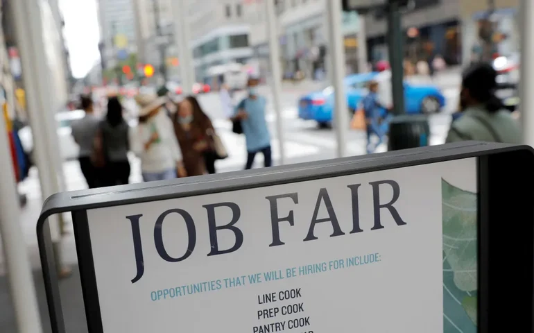 Três bancos obtiveram dados de emprego dos EUA antes do resto de Wall Street. Veja como