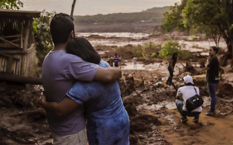 Brumadinho já tem 99 mortos