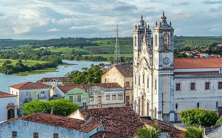 Flipenedo abre espaço para autores penedenses e de outras cidades
