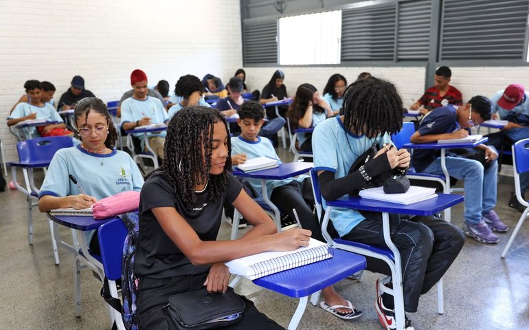 Pé-de-Meia chega hoje para quem se formou no ensino médio em 2024